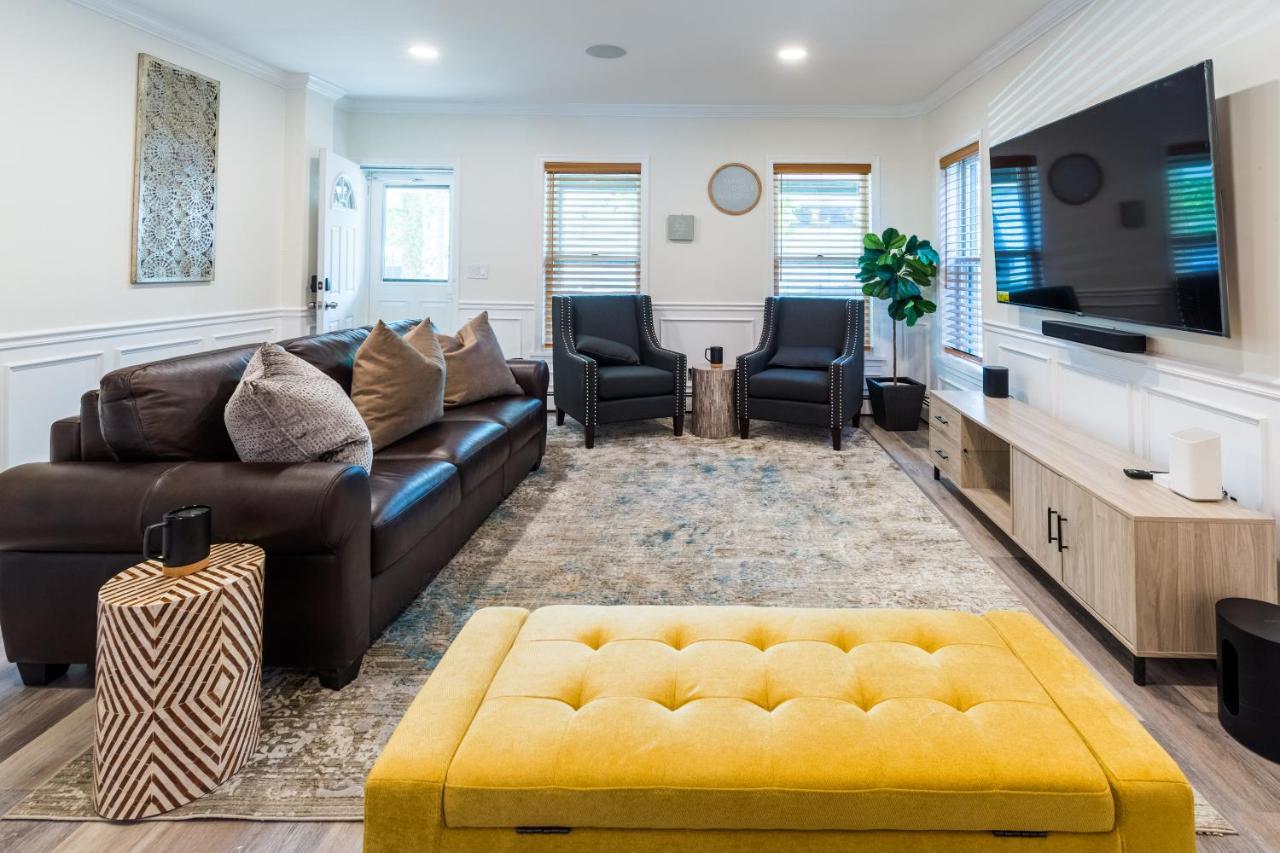 Luxurious Retreat, Parking, Restaurants, Near New Hope, 1Mile Delaware River لامبرتفيل المظهر الخارجي الصورة